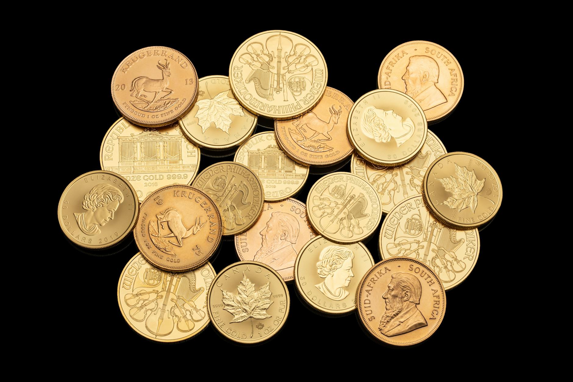 Institutional investors reallocating from traditional 60/40 portfolios to algorithmic gold strategies