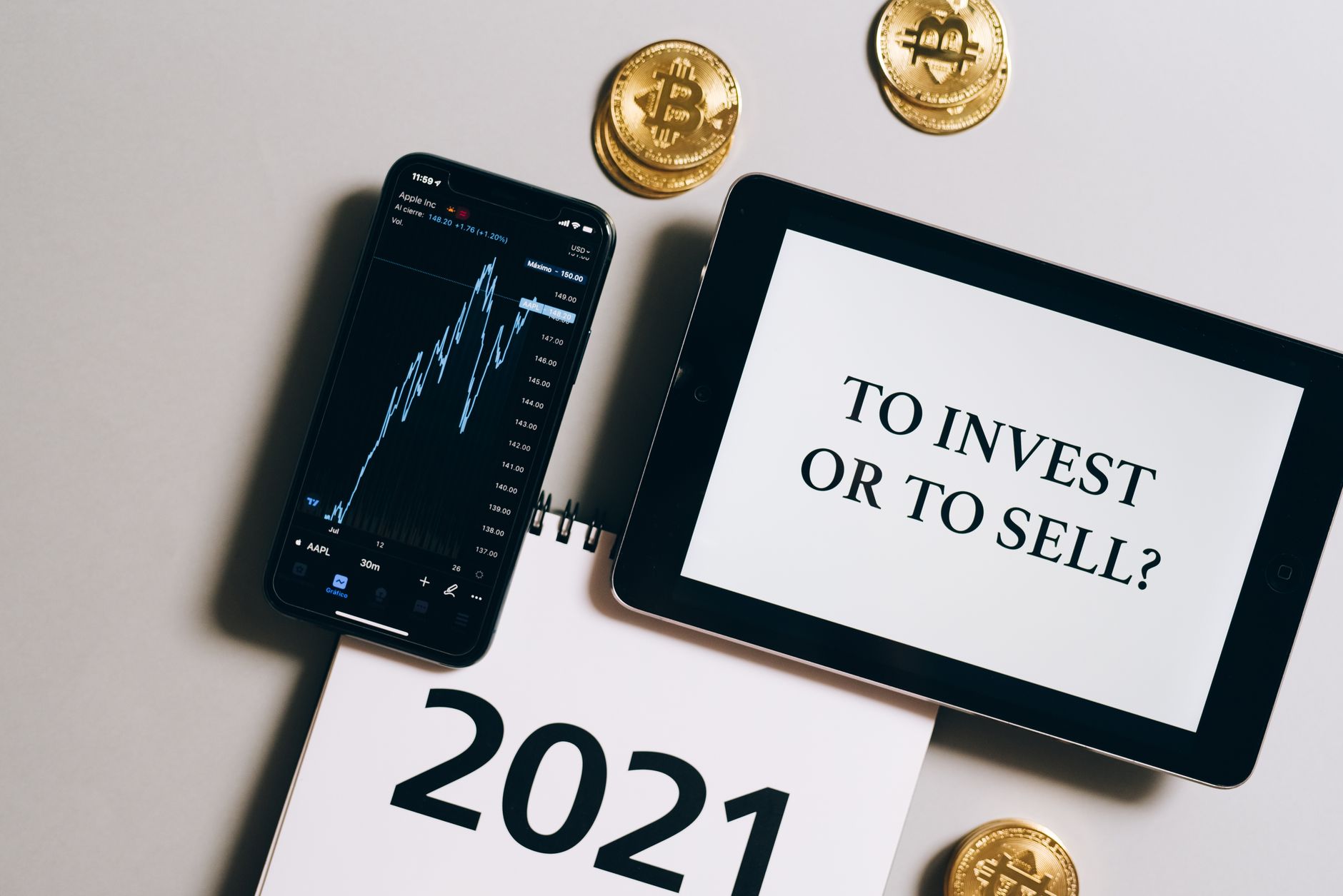 Institutional AI gold trading system analytics and performance charts